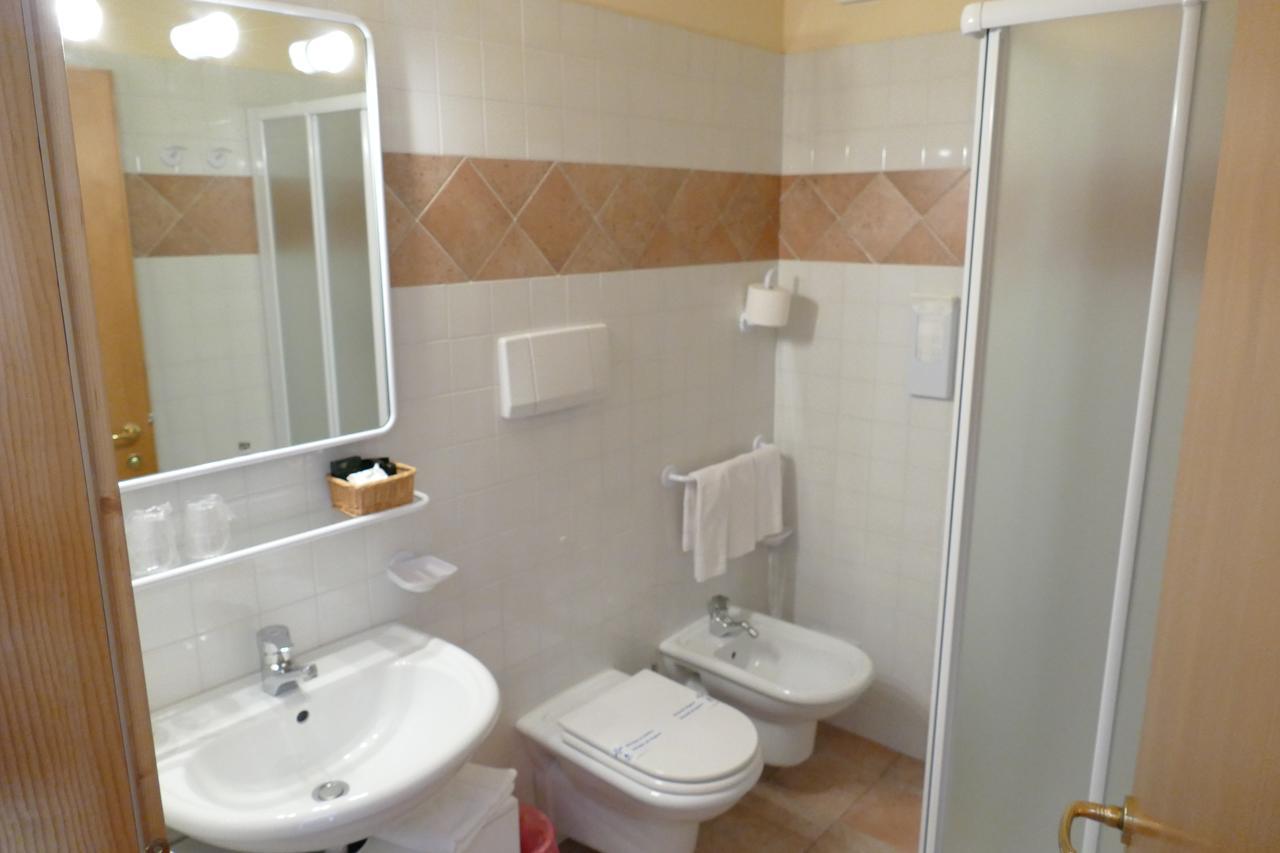 Hotel Garni La Montanara Madonna Zewnętrze zdjęcie